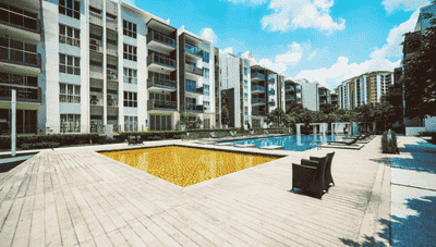 On-Site Commercial Amenities